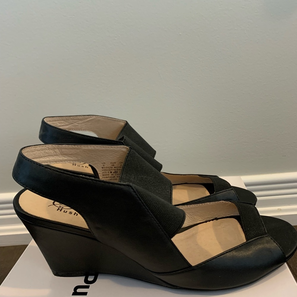Hush Puppies Black Sandals